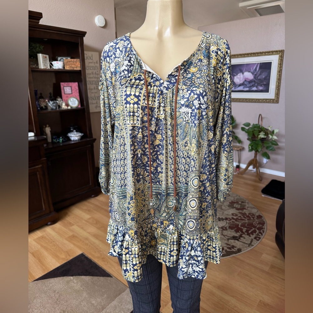 Style & Co green, blue & yellow 3/4 sleeves bare shoulder blouse-size PXL